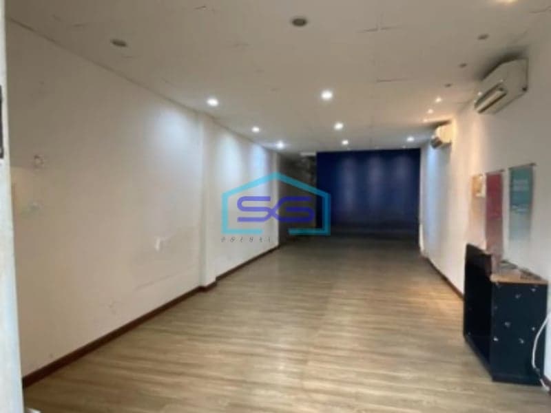 Dijual Ruko 3 Lantai Luas Bangunan  288 m² Lokasi Tanjung Duren Jakarta Barat