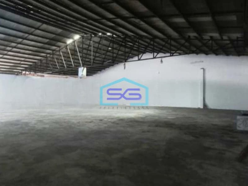 Disewakan Gudang Lokasi Bebas Banjir Luas Tanah  756 m² di Jakarta Timur