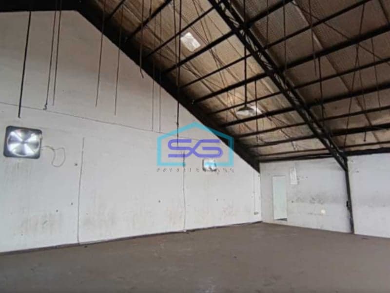 Disewakan Ruko Besar di Pinggir Jalan Raya Jatiasih Bekasi Luas Bangunan  320 m²