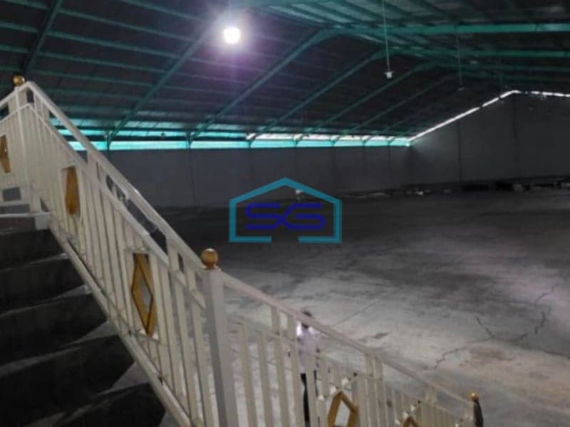 Dijual New Gress Pabrik / Gudang Kontainer 40 Feet Parkir Luas di Pandaan Pasuruan Jawa Timur LT 14000m2