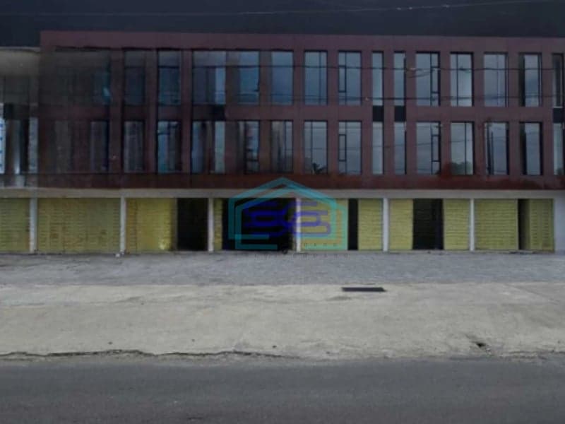 Disewakan Ruko Baru Lokasi Prime Di Jalan Pakel Baturan Colomadu Solo 3 Lantai Akses Jalan Lebar