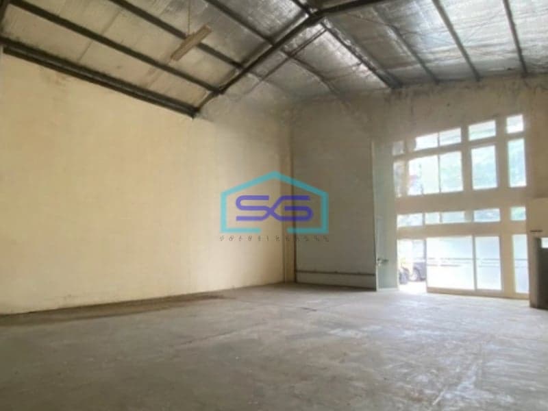 Disewakan Gudang Luas Tanah  364 m² di Penggilingan Jakarta Timur