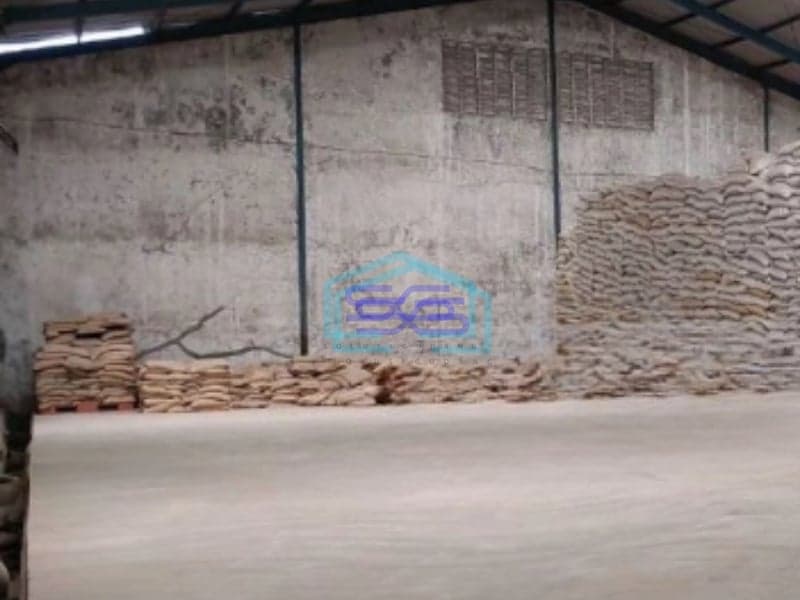 Disewakan Gudang Luas Bangunan  3305 m² Lokasi Bebas Banjir di Kalianak Surabaya