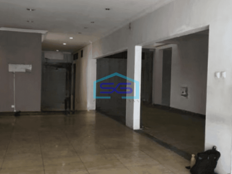 Disewakan Gedung Kantor Siap Huni di Asia Afrika Bandung Luas Tanah  390 m²