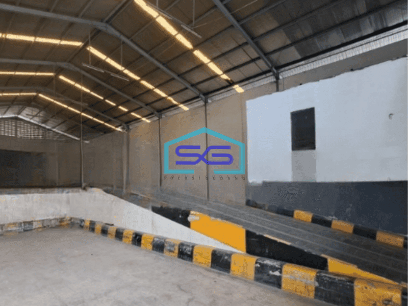 Disewakan Gudang Siap Pakai Luas Bangunan 780 m² di Pluit Jakarta Utara
