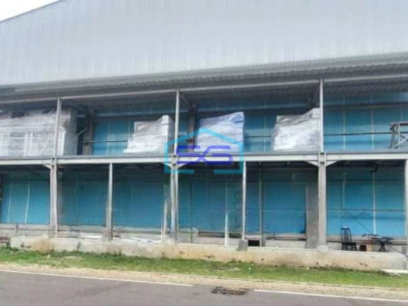 Dijual Gudang Baru Luas Bangunan  243 m² Lokasi Bebas Banjir di Cakung Jakarta Timur