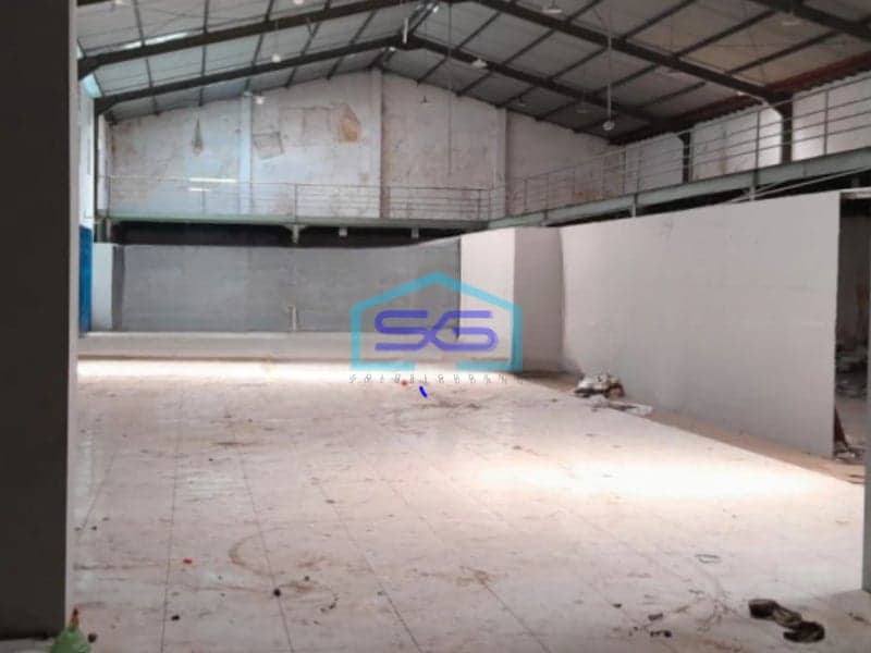 Disewakan Gudang Siap Huni Luas Tanah 2400 m² Lokasi Strategis di Banguntapan Bantul