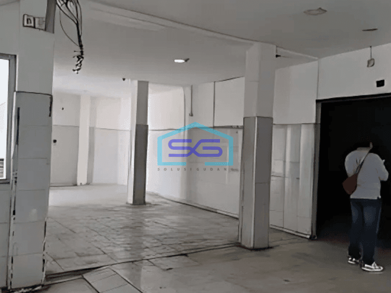 Disewa Gudang Bagus Luas 1000 m di Jl Raya Meruya, Jakarta Barat