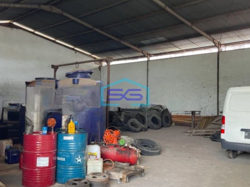 Disewakan Gudang Luas Bangunan  600 m² Lokasi Bebas Banjir di Semarang