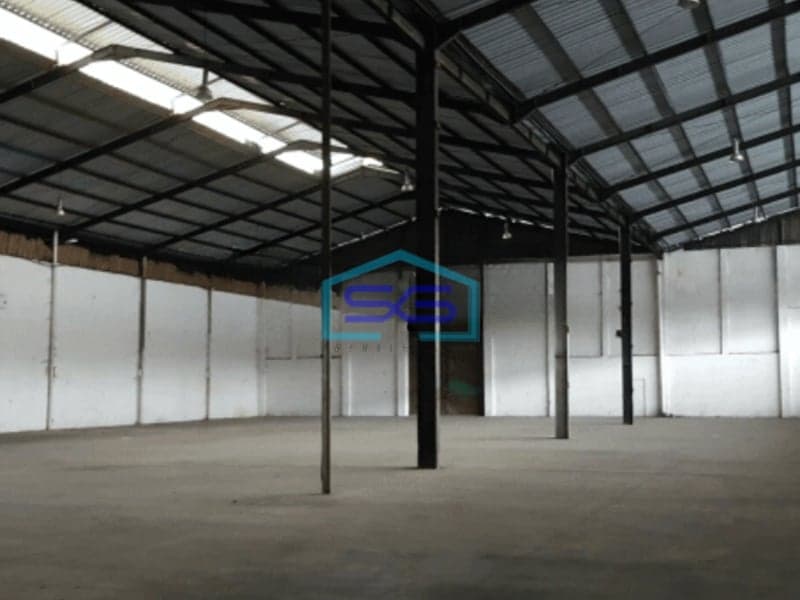 Disewakan Gudang di Cikupa Tangerang LT 10000m2 Area Parkir Luas