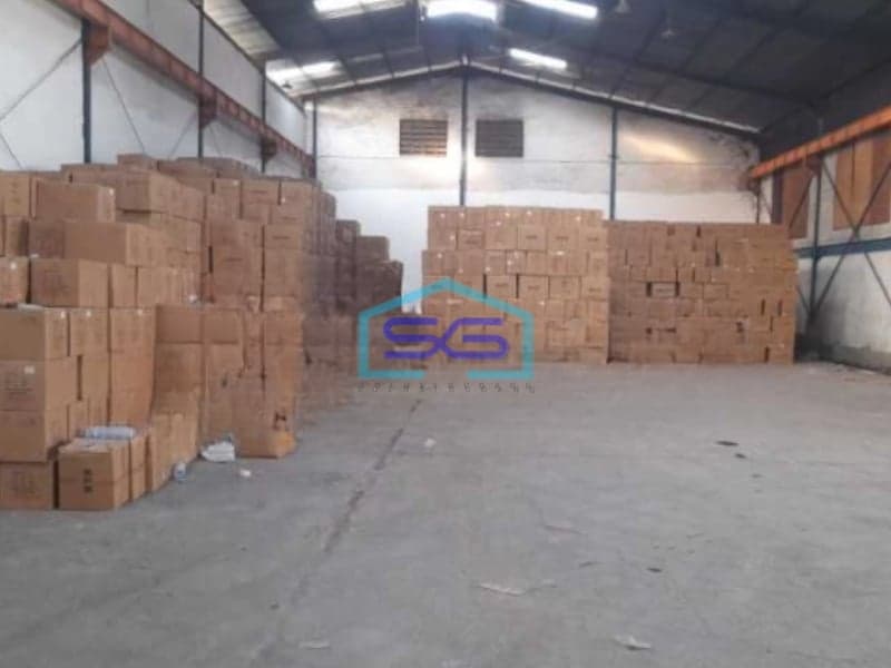 Dijual Gudang Luas Tanah 1200 m² Lokasi Cakung Jakarta Timur