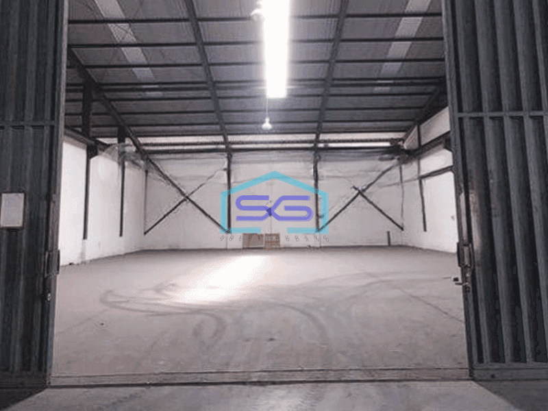 Disewakan gudang bagus 428m2 di Jurumudi