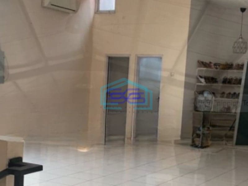 Dijual Gudang Lokasi Strategis Ada Kantor di Jurumudi Tangerang