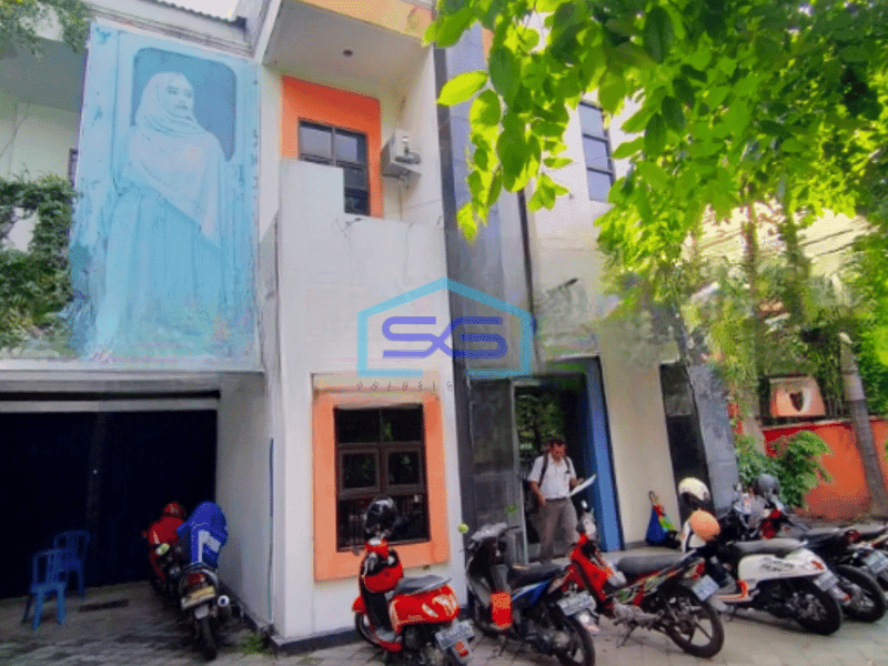 Dijual Gedung Kantor 2 Lantai Luas Tanah  563 m² di Banjarsari Solo