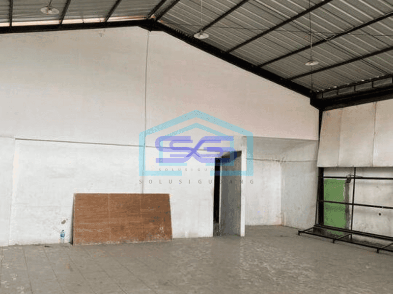 Disewakan Gudang Strategis Tengah Kota di Rawasari