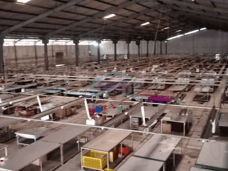 Disewakan Ex pabrik di Cikupa dekat dengan tol bitung posisi pinggir jalan raya