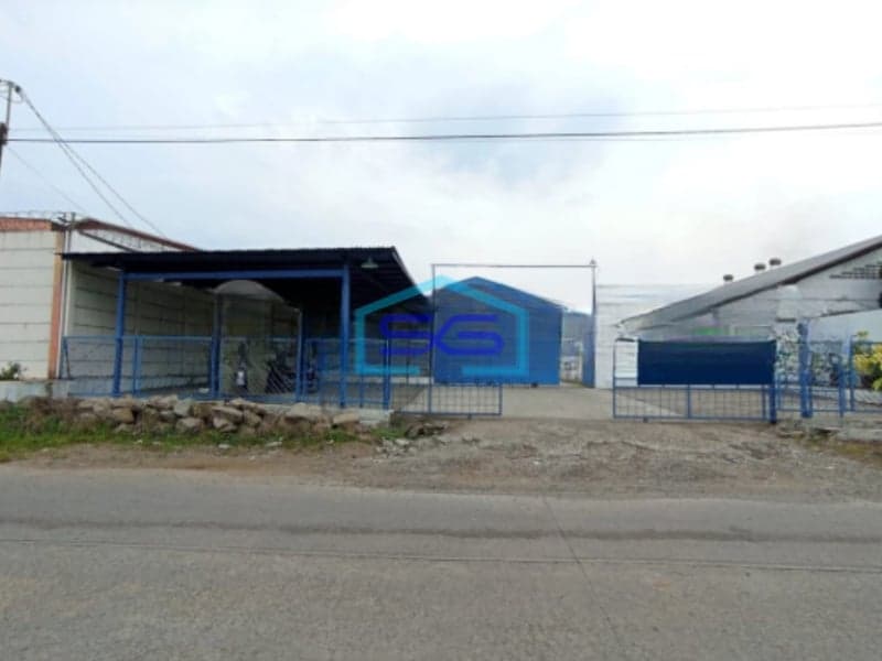 Disewakan Gudang Siap Pakai Akses Kontainer di Solo Baru LB 2100m2