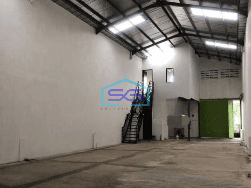 Dijual Gudang Tahun 2020 di Sayap Taman Kopo Indah Bandung