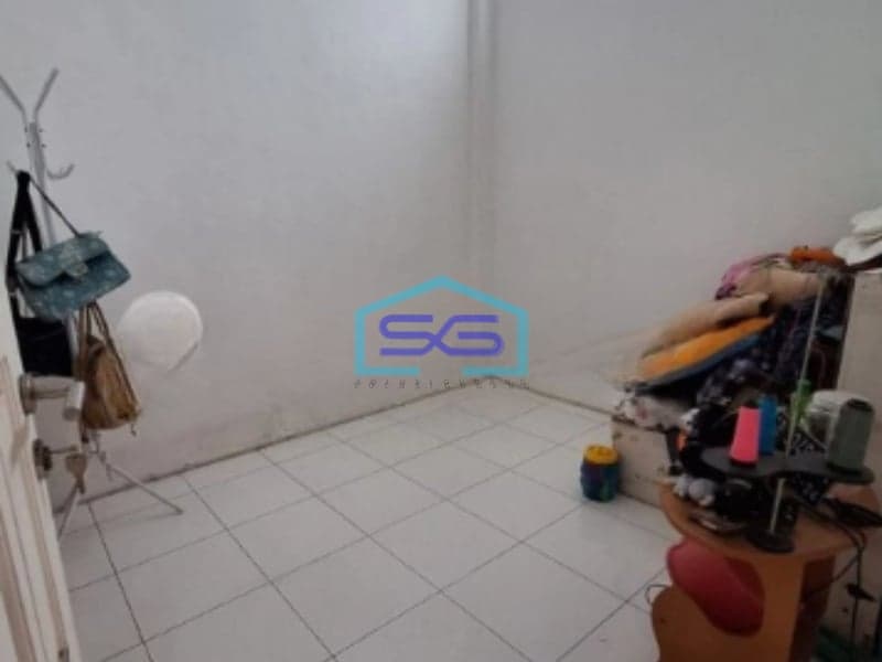 Dijual Ruko 2 Lantai Luas Tanah  200 m² Lokasi Strategis di Yogyakarta