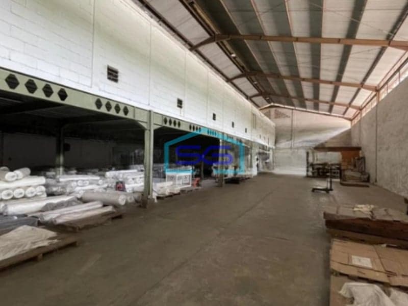 Dijual Gudang Bagus Siap Pakai di Leuwi Gajah Bandung LT 1037m2