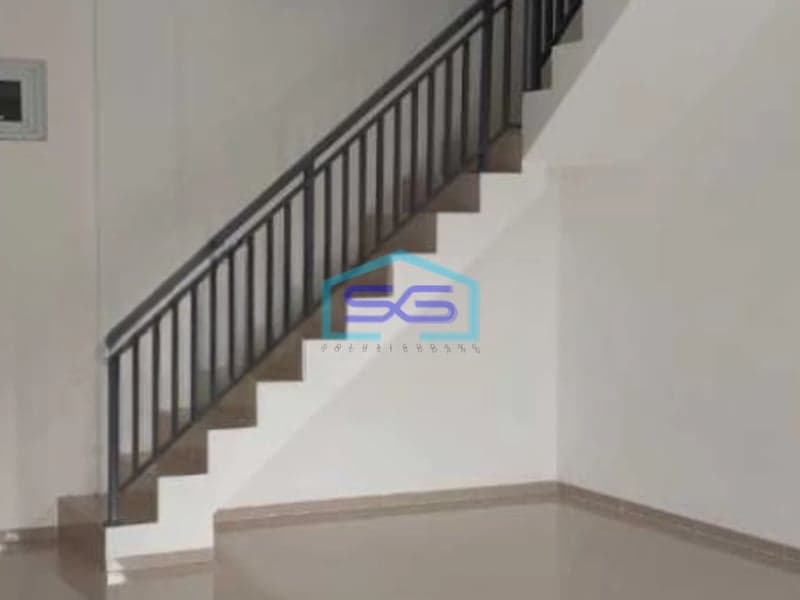 Disewakan Ruko 2 Lantai Baru Mainroad Di Sarijadi Bandung Luas Bangunan 130 m²