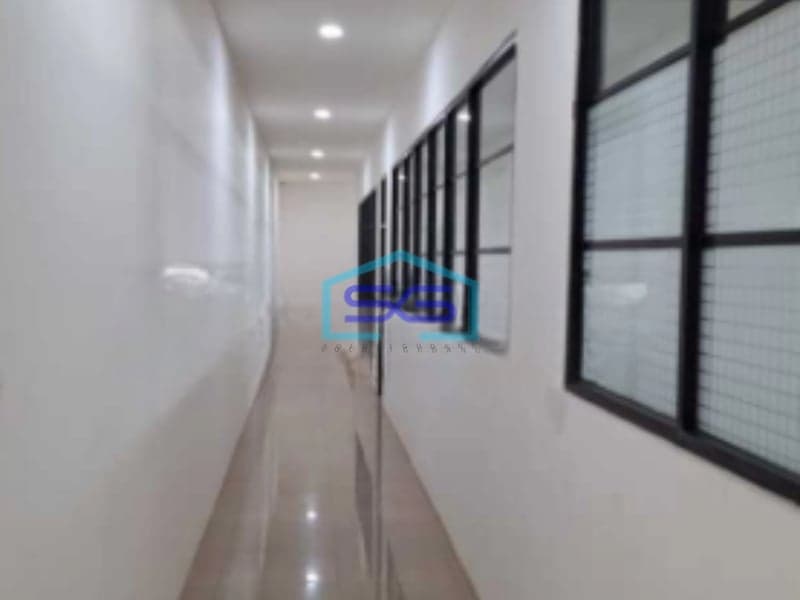 Disewakan Gudang 2 Lantai Epoxy Kawasan Blessindo Legok Tangerang LB 720m2