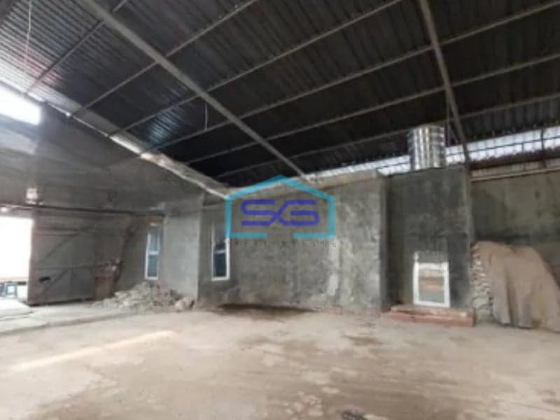 Dijual Pabrik Akses Container Luas Bangunan 1600 m²  di Bogor