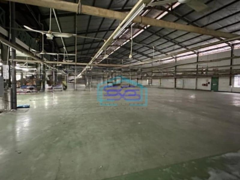 Dijual Gudang Luas Bangunan  17857 m² Lokasi Strategis di Bawen Semarang