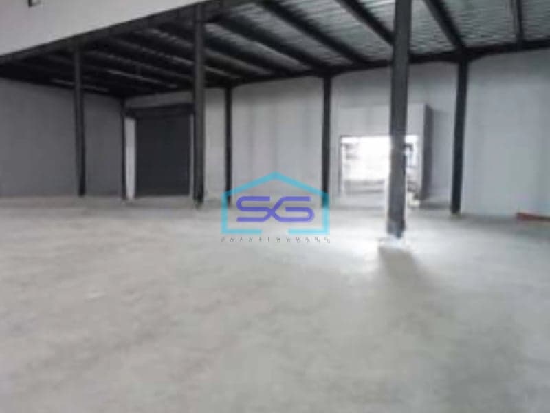 Disewakan Pabrik Lokasi Strategis Luas Tanah 1043 m² di Cikarang