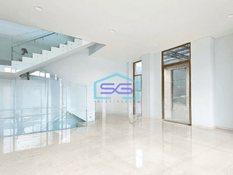 Disewakan Ruko di BSD Tangerang Luas Bangunan 596 m²