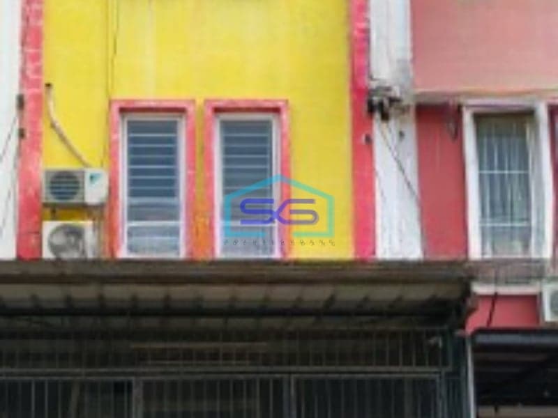 Disewakan  Ruko di Daerah Cipondoh Tangerang Siap Huni LB 320m2