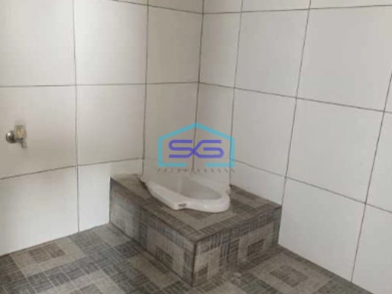 Disewakan Gudang Lokasi Strategis Bebas Banjir di Teluk Naga Tangerang Luas Bangunan 180 m2