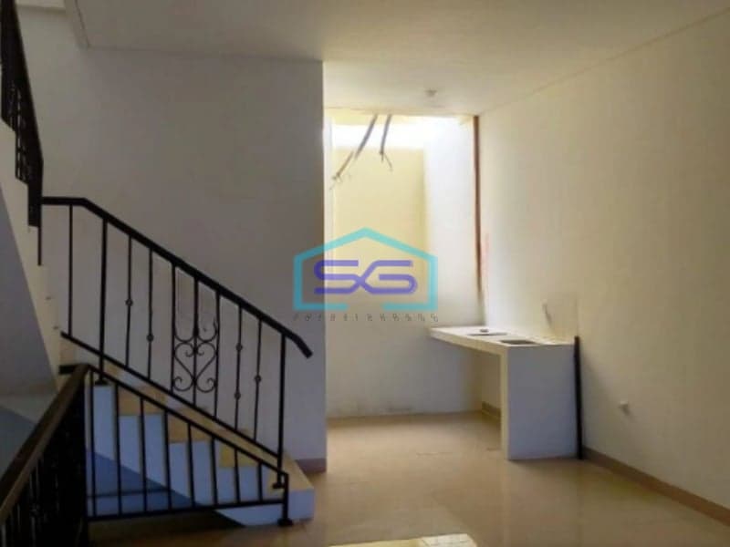 Disewakan Ruko Jl Samratulangi Cocok Buat Kantor Ekspedisi Cargo Logistik Sario, Manado Luas Bangunan  300 m²