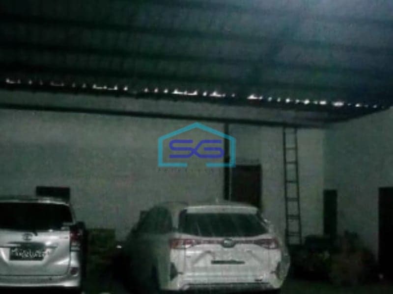 Dijual Gudang Akses Container Luas Tanah 295 m²  di Bandung