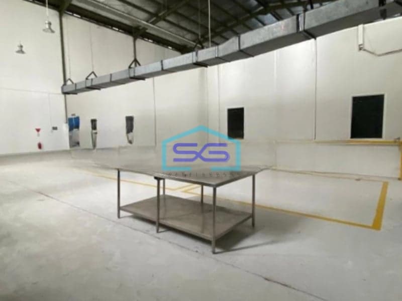 Disewakan Gudang Ada Kantor Luas Bangunan 766 m² Lokasi Jababeka Bekasi