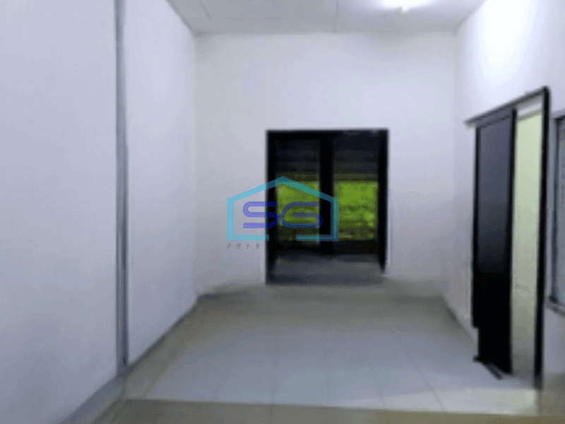 Dijual Gudang Luas Bangunan  1600 m² di Pinggir Jalan Raya Cipondoh Tangerang