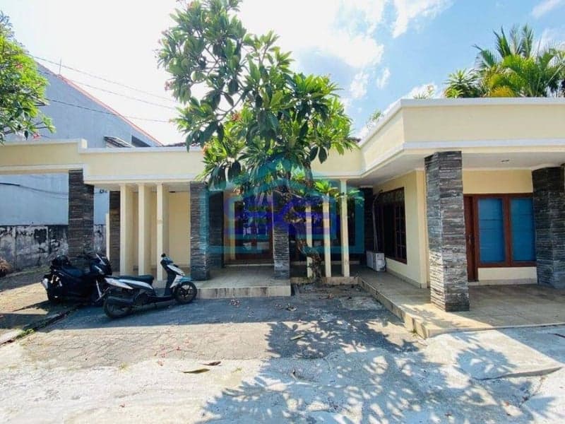 Di Sewakan Bangunan Multi Fungsi Cocok Untuk Restauran / Kantor / Gudang