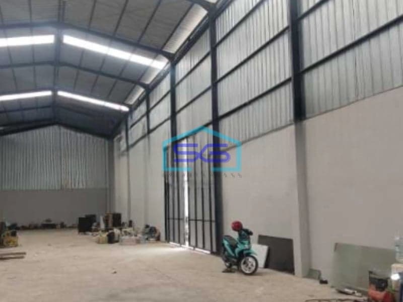 Disewakan Gudang Luas Tanah 1000 m² Lokasi Bebas Banjir di Legok Tangerang