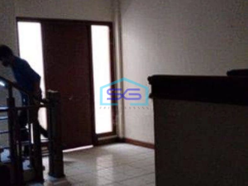 Dijual Cepat Ruko Taman Mahkota Lokasi Strategis Tangerang LB 192m2