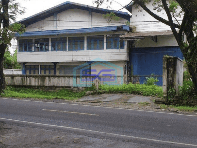 Disewakan Gudang 2000-4000m di jl raya Manado Bitung