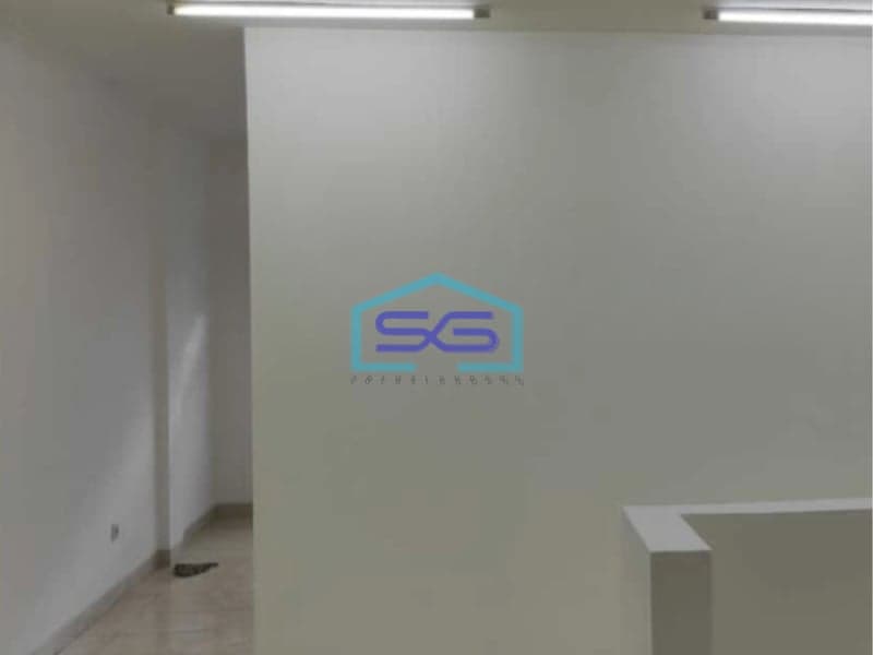 Dijual Ruko 2 Lantai Luas Bangunan  130 m² Lokasi Surapati Bandung