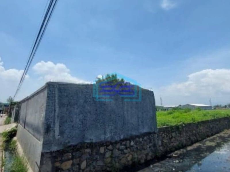 Di jual Cepat tanah matang di Cigondewah Hilir Cigondewah, Bandung Luas Tanah (PxL)  2020 m²