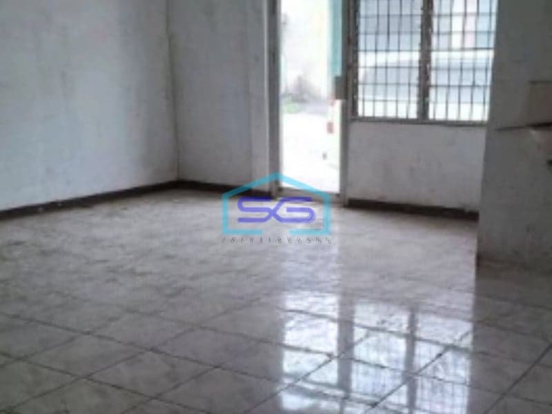 Disewakan Gudang Akses Container Luas Bangunan  1200 m²  di Gedangan Sidoarjo