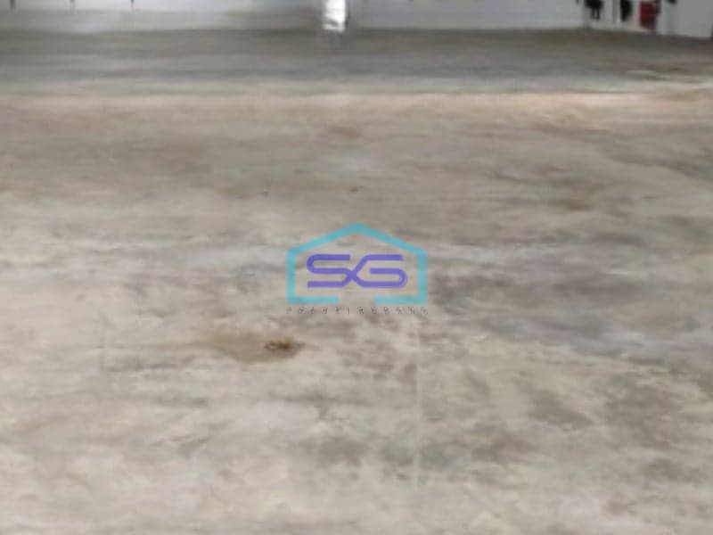 Disewakan Gudang Luas Bangunan  5274 m² Lokasi Bebas Banjir Siap Huni di Surabaya