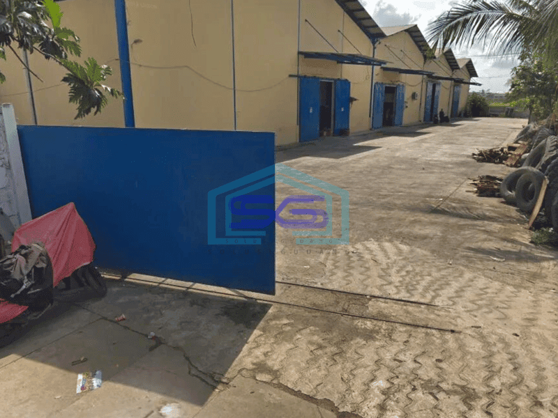 Disewakan Gudang di Pasar Kemis, Masuk Kontainer, Harga Terjangkau