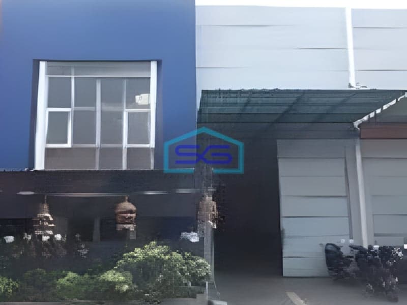 Dijual Gudang Luas Bangunan  330 m²  Lokasi Bebas Banjir di Tangerang