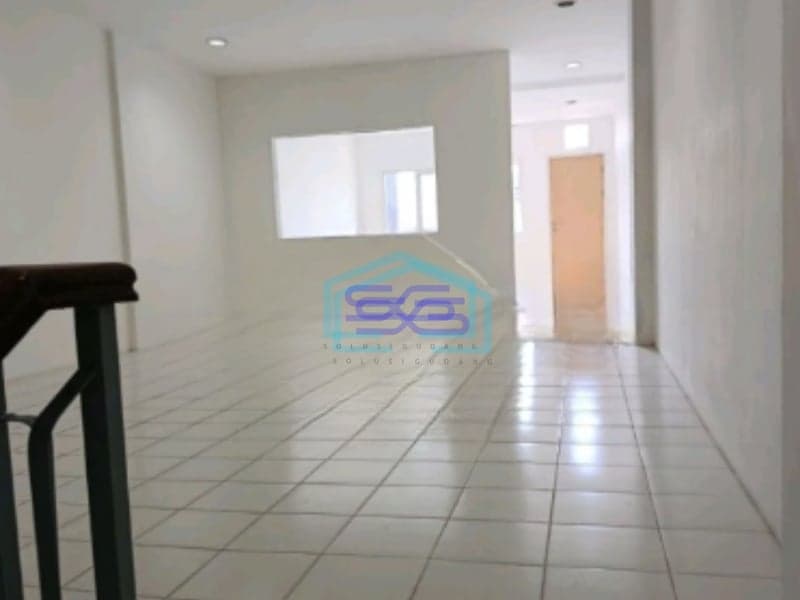 Disewakan Ruko Strategis Hasyim Ashari Jakarta Pusat 4lt& Roof top Gambir Luas Bangunan  384 m²