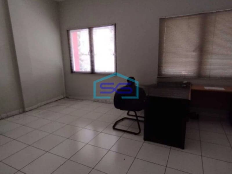 Disewakan Ruko 3.5 Lantai Gatot Subroto Kota Bandung Luas Bangunan 455m2