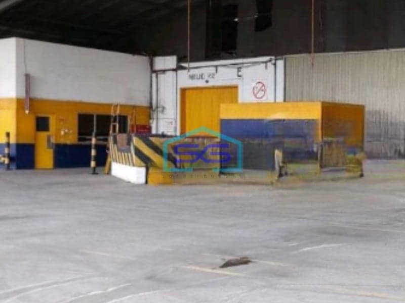 Disewakan Gudang Parkir Kontainer Luas di Sidoarjo Jawa Timur Lokasi Bebas Banjir