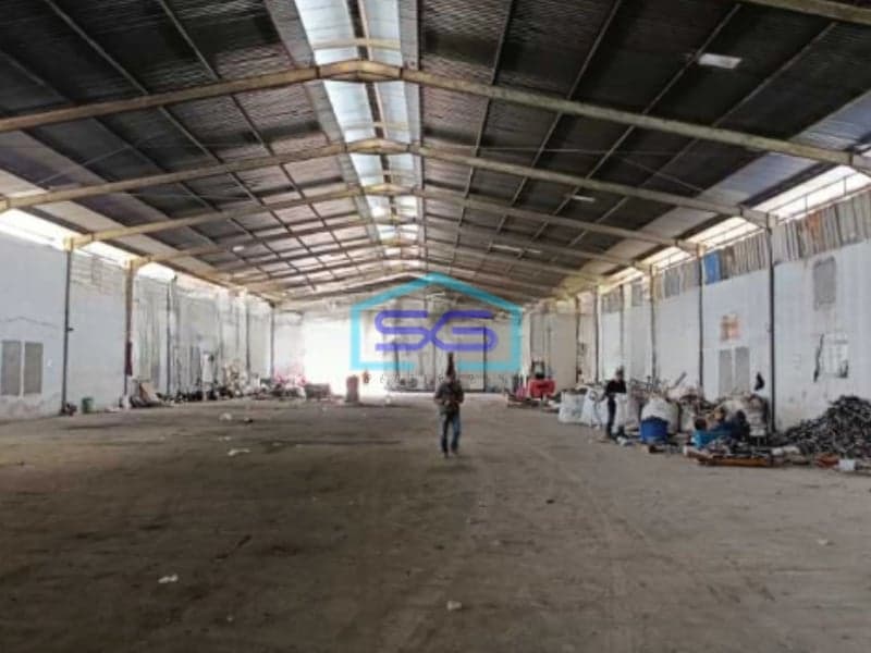 Disewa Gudang siap huni Leuwi Gajah Baros Cimahi Luas Bangunan  2000 m²